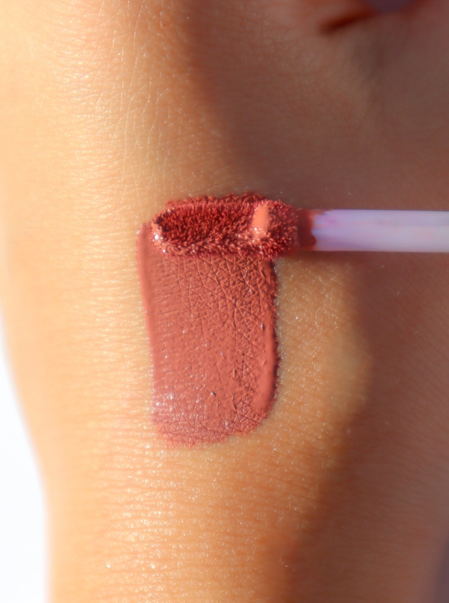 "Velvet matte lipstick vegan cruelty-free"
"Velvet matte lipstick red shade on lips"
"Velvet matte lipstick packaging Zaè Cosmetics"
"Velvet matte lipstick color swatches"