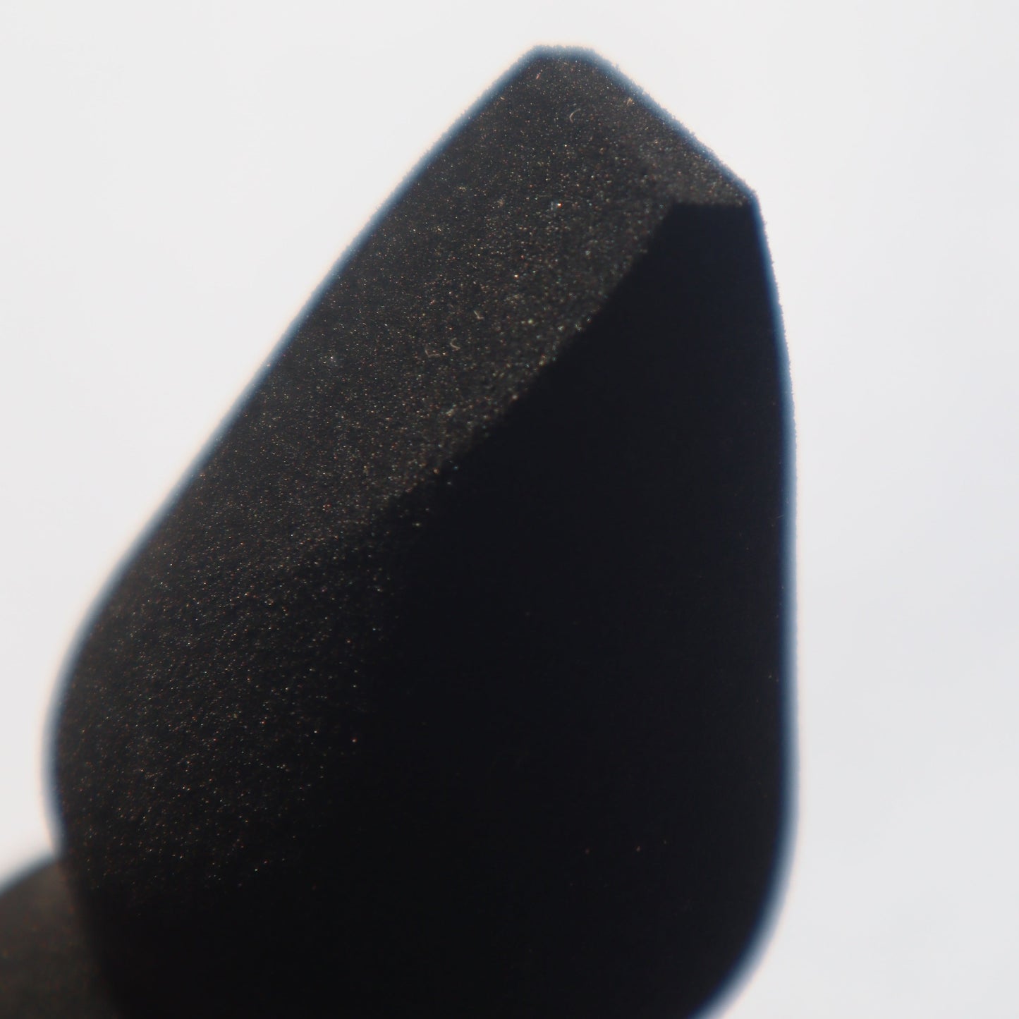 "Impeccable vegan beauty blender makeup sponge"
"Impeccable beauty blender cruelty-free eco-friendly"
"Impeccable beauty blender applying foundation"
"Impeccable beauty blender packaging Zaè Cosmetics"