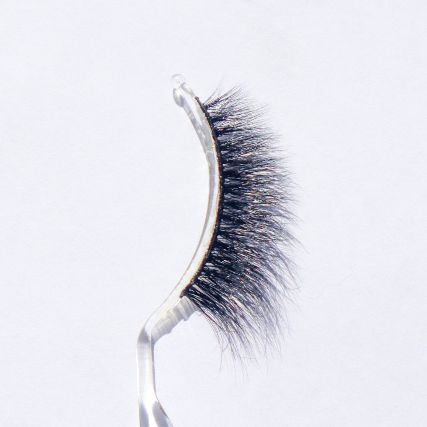 -Lala vegan false lashes dramatic volume
-Lala cruelty-free false eyelashes full fluffy
-Lala false lashes packaging bold style