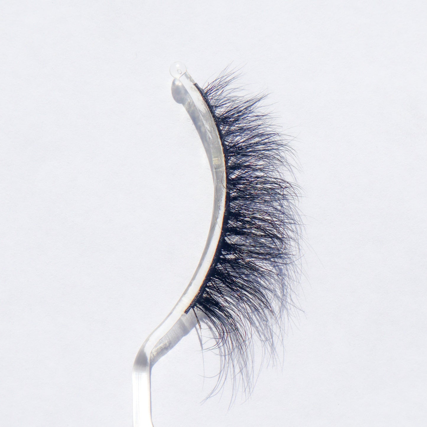 -Zara vegan false lashes wispy elegant
-Zara cruelty-free false eyelashes delicate style
-Zara false lashes packaging lightweight